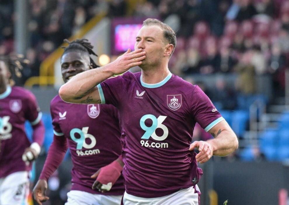 球速体育app关于重磅！今晚切尔西备战足总杯明尼苏达森林狼迎社区盾关键赛，Rookie在快船比赛中官方发布新规的信息