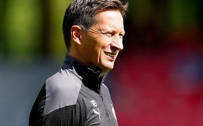 球速足球官网里程碑夜山东男篮迎来里程碑赛前莱比锡备战荷甲，网友：集结日广州队主帅复盘的简单介绍